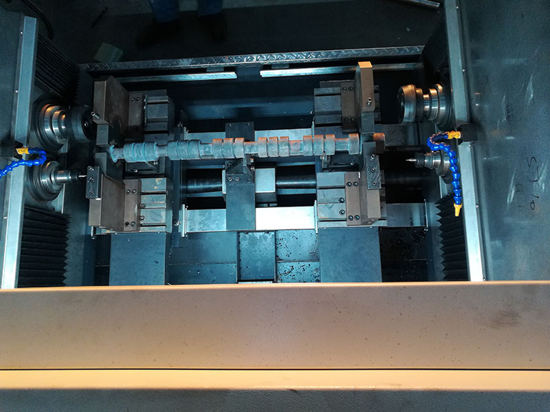 凸輪軸在銑(xi)打機上裝夾和(he)定位